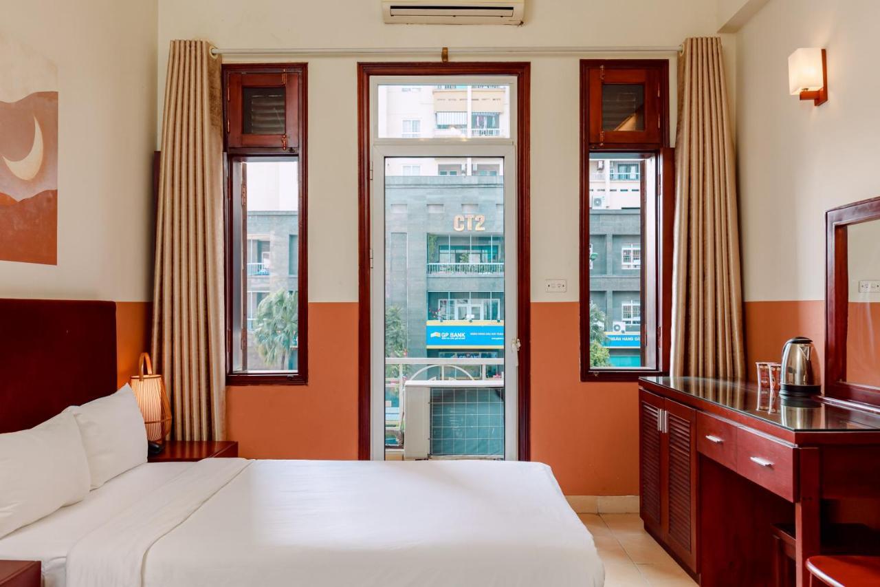 Super Oyo Capital O 1173 Le Grand Hanoi Hotel - The Ruby מראה חיצוני תמונה