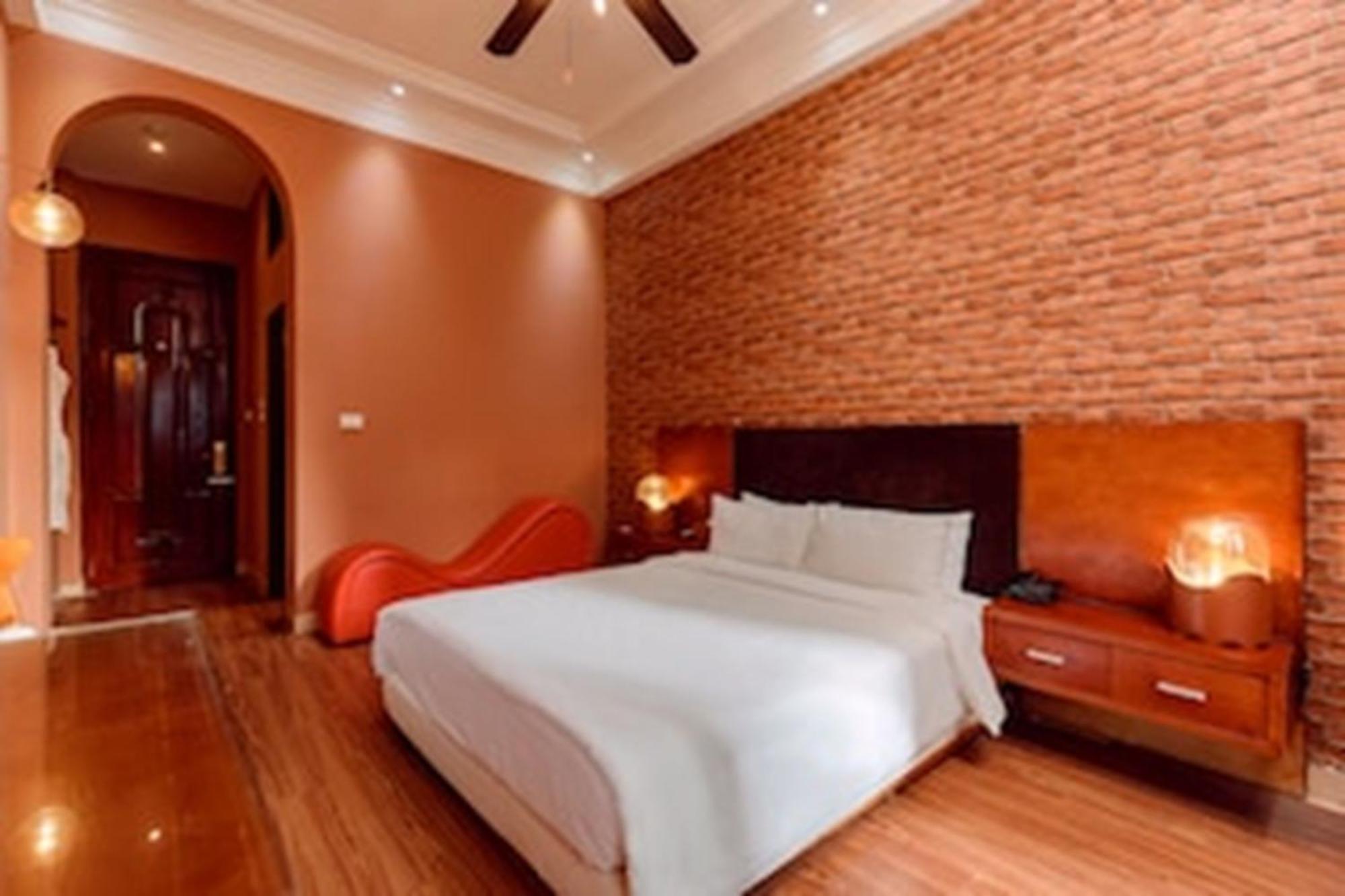 Super Oyo Capital O 1173 Le Grand Hanoi Hotel - The Ruby מראה חיצוני תמונה