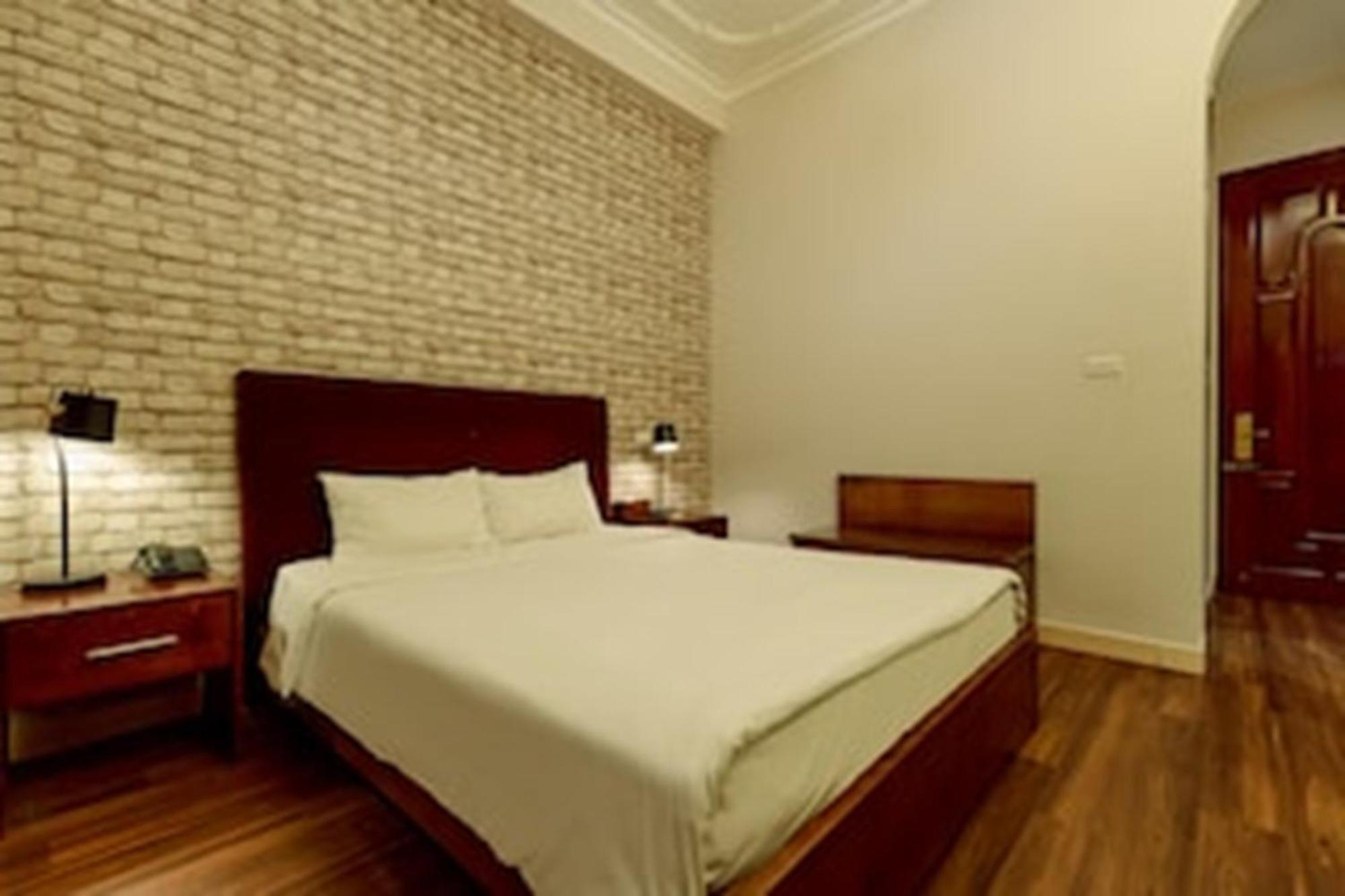 Super Oyo Capital O 1173 Le Grand Hanoi Hotel - The Ruby מראה חיצוני תמונה