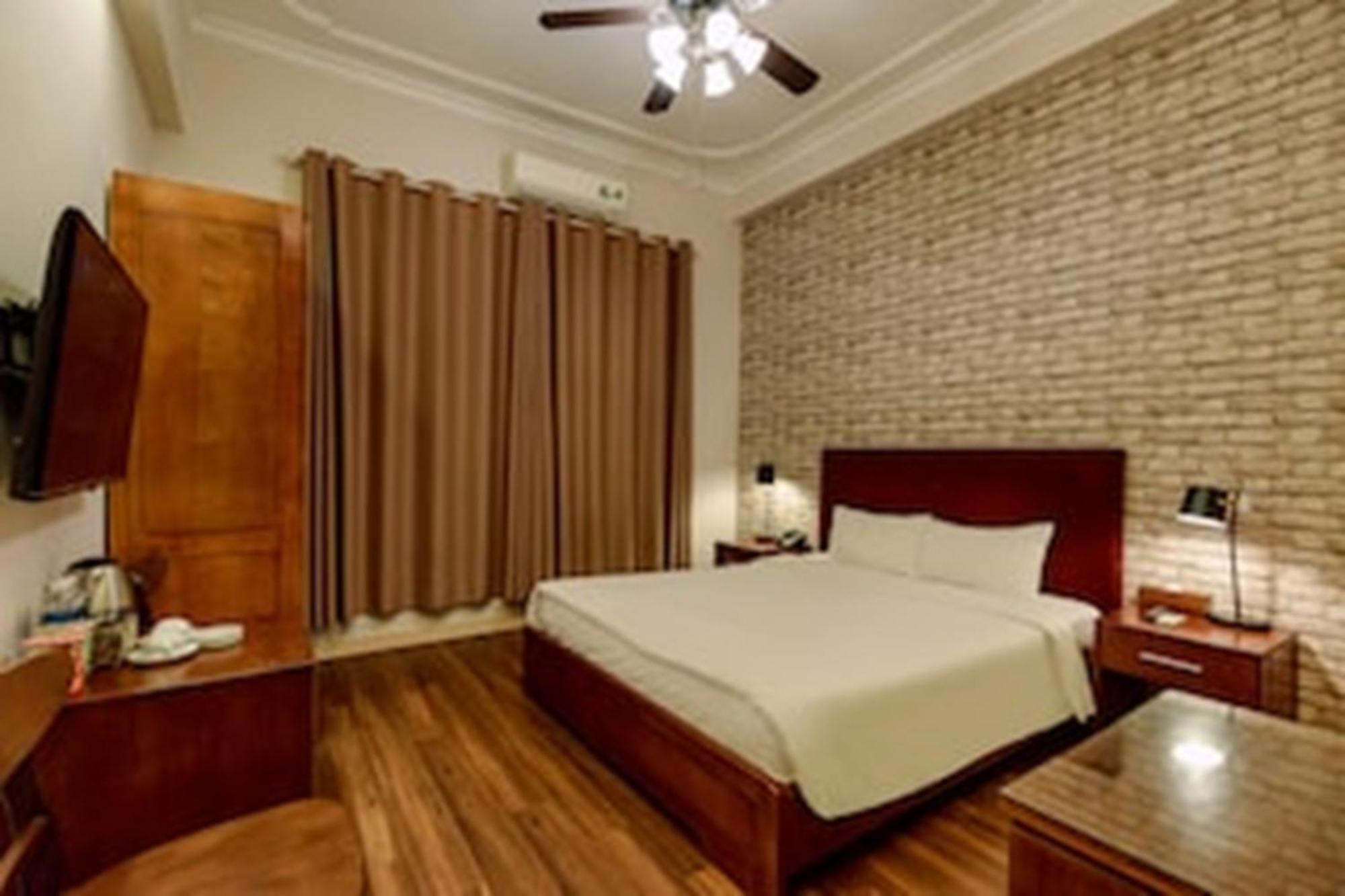 Super Oyo Capital O 1173 Le Grand Hanoi Hotel - The Ruby מראה חיצוני תמונה