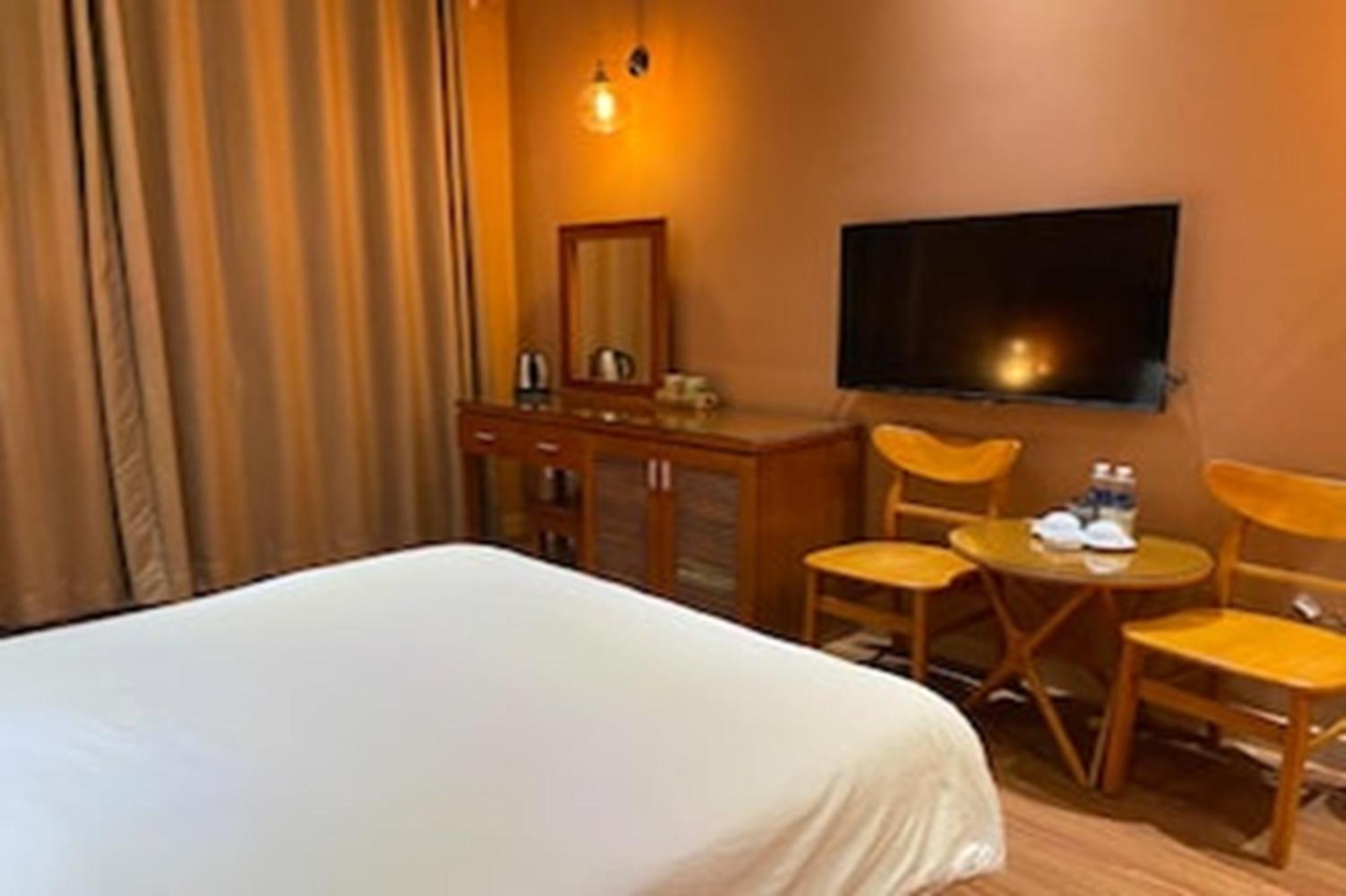 Super Oyo Capital O 1173 Le Grand Hanoi Hotel - The Ruby מראה חיצוני תמונה