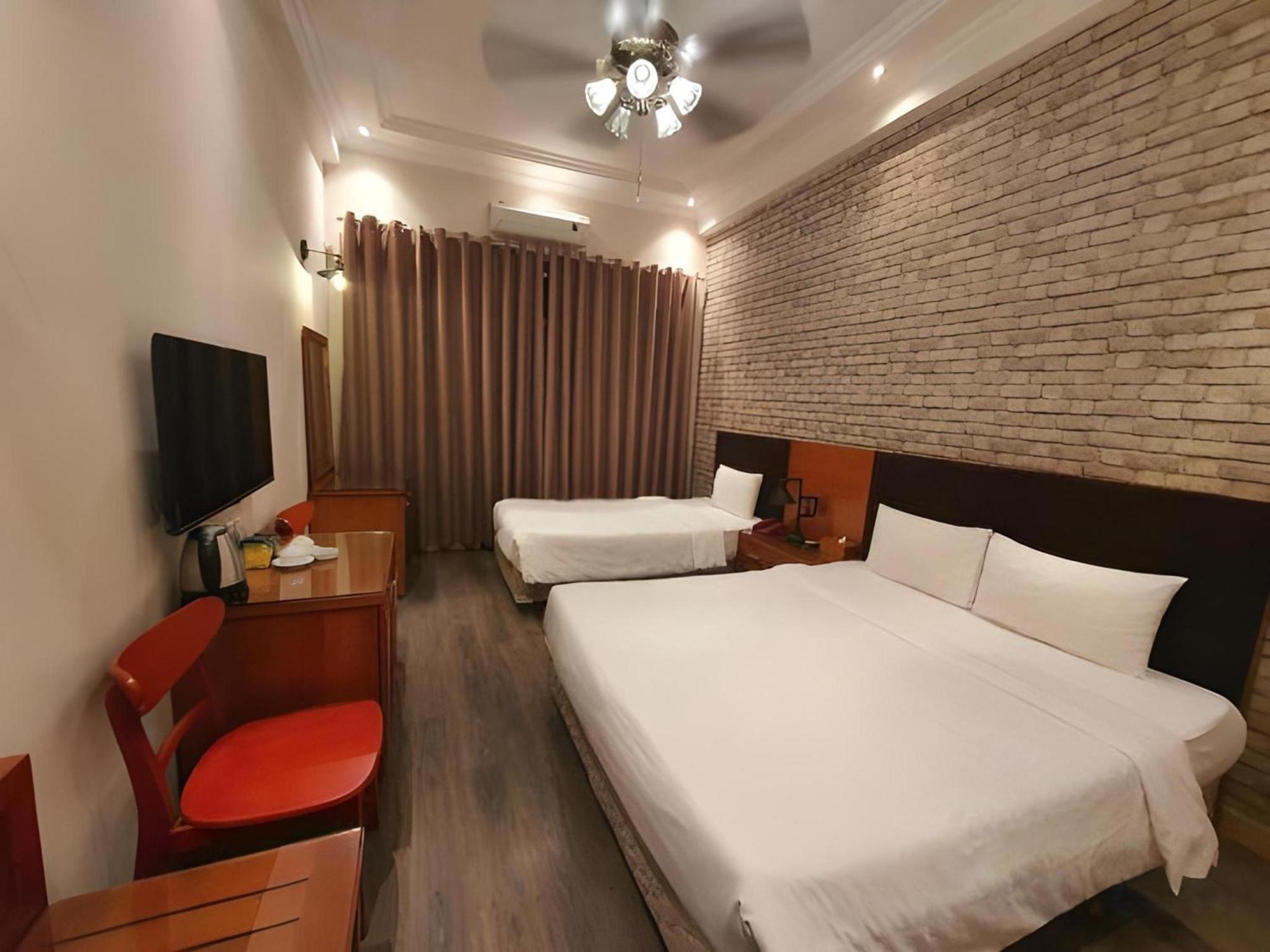 Super Oyo Capital O 1173 Le Grand Hanoi Hotel - The Ruby מראה חיצוני תמונה